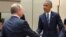 Барак Обама менен Владимир Путин. 