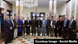 شماری از اعضای کمیته گزینش عصر چهارشنبه با رئیس جمهور در ارگ دیدند.