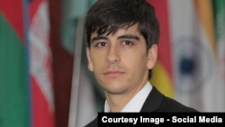 Афшини Муқим