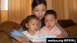 Иллюстрация. Балдарга жомок окуп берген учур. 