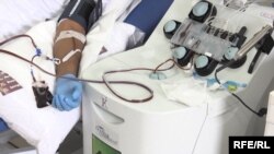 Серед можливих шляхів до створення вакцини – вироблення її з крові пацієнтів, що побороли COVID-19 