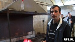 Баграт Гулария из села Ачандара Гудаутского района благодаря финансированию проекта построил с нуля кузнечно-сварочный цех