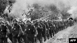 Нямецкія войскі ўваходзяць у Польшчу пасьля "бліцкрыгу"