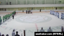 Hokkeý ýaryşy käbir guramaçylyk sebäpleri üçin bir gün öň tamamlandy.