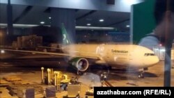 Туркменистан приостановил международное авиасообщение в марте 2020 года