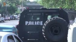 У столиці Вірменії група озброєних осіб захопила будівлю поліції (відео)