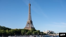 Манораи Эйфел