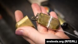 Запальнічка часоў 2-й Усясьветнай вайны. Падарунак Амбасады ЗША музэю Вялікай Айчыннай вайны ў Менску. 2015 г.