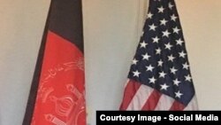 این پالیسی خط مشی امریکا با خط مشی کنونی امریکا در بارۀ افغانستان خیلی تفاوت دارد.