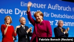 Канцлер Ангела Меркел Христиан-демократиялык  союздун курултайында. Берлин, 26-февраль, 2018-жыл. 