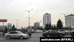 Aşgabadyň köçeleriniň biri