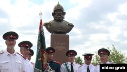 Омскида Ермакка һәйкәл ачу