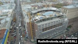 У процесі реконструкції ЦУМу додали два поверхи та розширили його межі