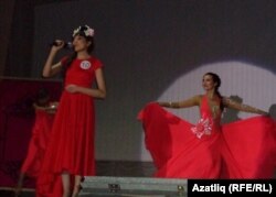 Гөлназ Шабаева чыгыш ясый