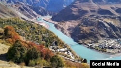 Таджикско-афганская граница в Дарвазском районе 