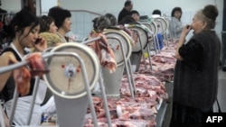 Мясной рынок в Костанае.