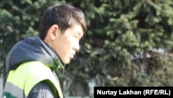 Автопарковщик в Алматы. Иллюстративное фото.