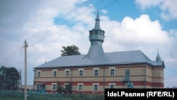 Азюркадагы Үзәк мәчет