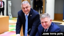 Прем'єр-міністр Угорщини Віктор Орбан та прем'єр-міністр Словаччини Роберт Фіцо беруть участь у саміті лідерів Європейського Союзу в Брюсселі, Бельгія, 22 березня 2024 року