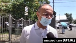 Պաշտպանության նախկին նախարար Սեյրան Օհանյանը զրուցում է «Ազատության» հետ, արխիվ