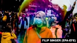 جرمنی به خاطر شیوع ویروس کرونا سی و مین مراسم یاد بود از اتحاد دو جرمنی (شرق و غرب) را برگزار کرد.