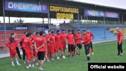 Футболбозони дастаи "Истиқлол" дар Қирғизистон. Акс аз рӯзи 16-уми май