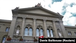 Будівля парламенту Швейцарії в Берні