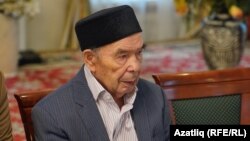 Индус Таһиров