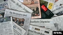 А також: «в Україні готуються до грабунків уболівальників із Європи під час Євро-2012»