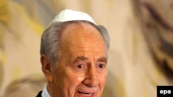 Шимон Перес