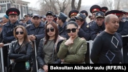 25 марта 2017 года.