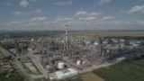 What is the importance of the oil refinery in Pancevo