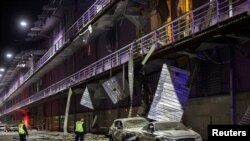 Киевдеги зыян тарткан соода борбору. 