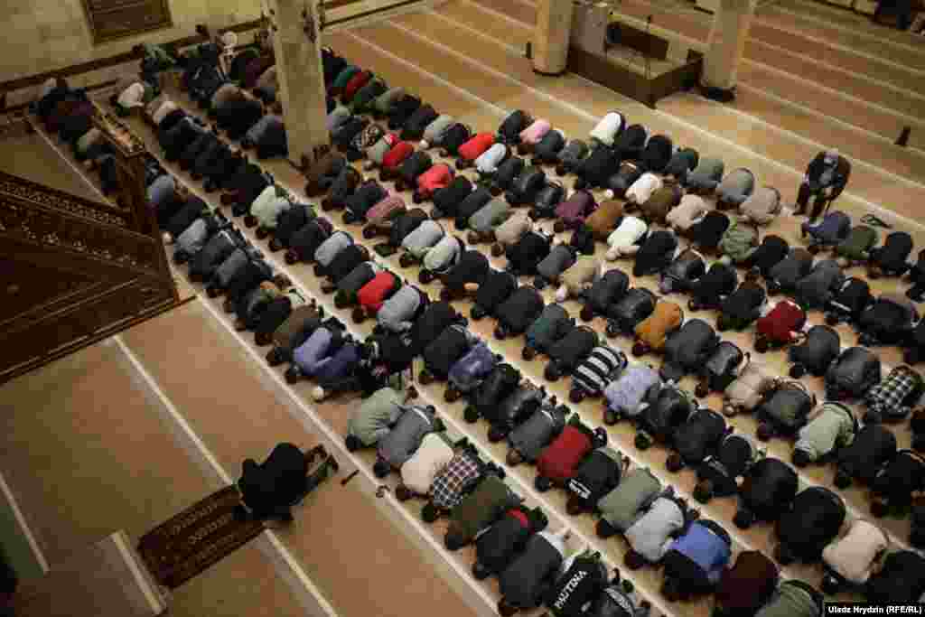 Беларусь елінде жеті мыңға жуық мұсылман (липка татарлары) тұрады.