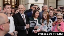 Сяргей і Сьвятлана Ціханоўскія, Павал Латушка на мітынгу ў Варшаве 26 чэрвеня 2025 году