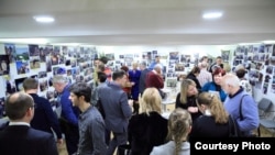 Присвячена Україні фотовиставка у Будапешті, 24 лютого 2018 року