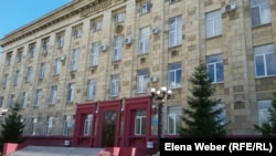 Здание Карагандинского областного суда.