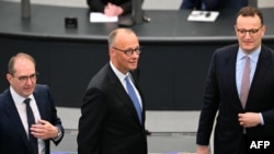 الکساندر دوبرنیت وزیر داخله جرمنی