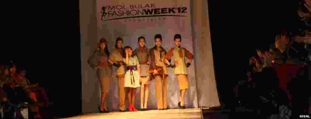 Осенняя Неделя моды-2012 #3