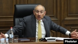 Armenia - Prime Minister Nikol Pashinian speaks during a meeting in the Armenian parliament, Yerevan, June 4, 2025.