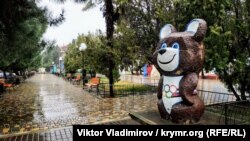 Дождливая Алушта в феврале: куда все подевались? (фото)