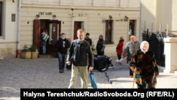 У Львові три дні поспіль зростає число інфікованих на COVID19