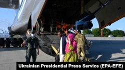 22 серпня українським військовим літаком із Кабула евакуювали 83 людини