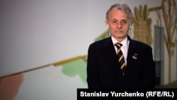 За його інформацією, списки для ймовірного майбутнього обміну утримуваними особами вже готові