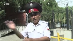 "Добрый ГАИ-шник" в центре Душанбе