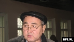 Партия төрагасы Эркин Бөлөкбаев бул иштин козголушун саясий тапшырма катары баалайт