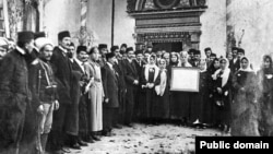 Беренче корылтай делегатлары һәм кунаклары, Бакчасарай, 26 ноябрь 1917