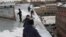 Крыши Санкт-Петербурга зимой опасны для горожан