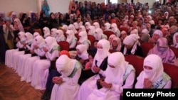 Хижабчан кыздар.