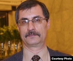 Правозащитник Евгений Жовтис